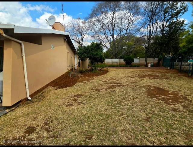 4 BEDROOM HOUSE FOR SALE IN VALHALLA